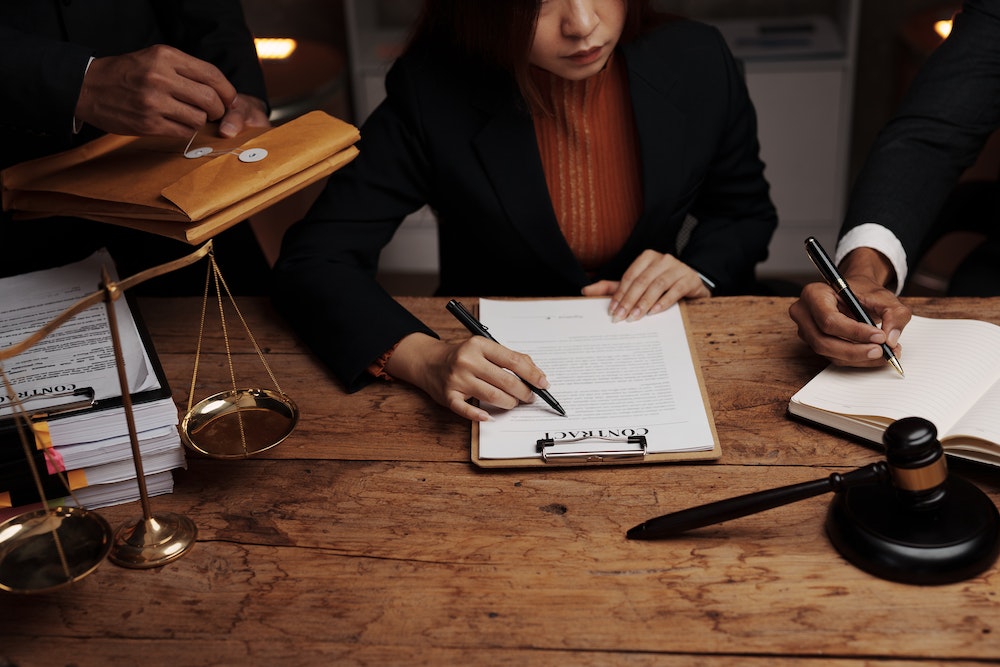 La clause d'exclusivité : un outil essentiel pour protéger vos intérêts
