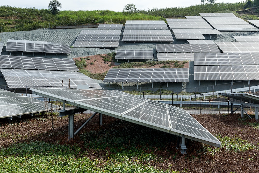 Autorisation pour mettre des panneaux solaires : tout ce que vous devez savoir