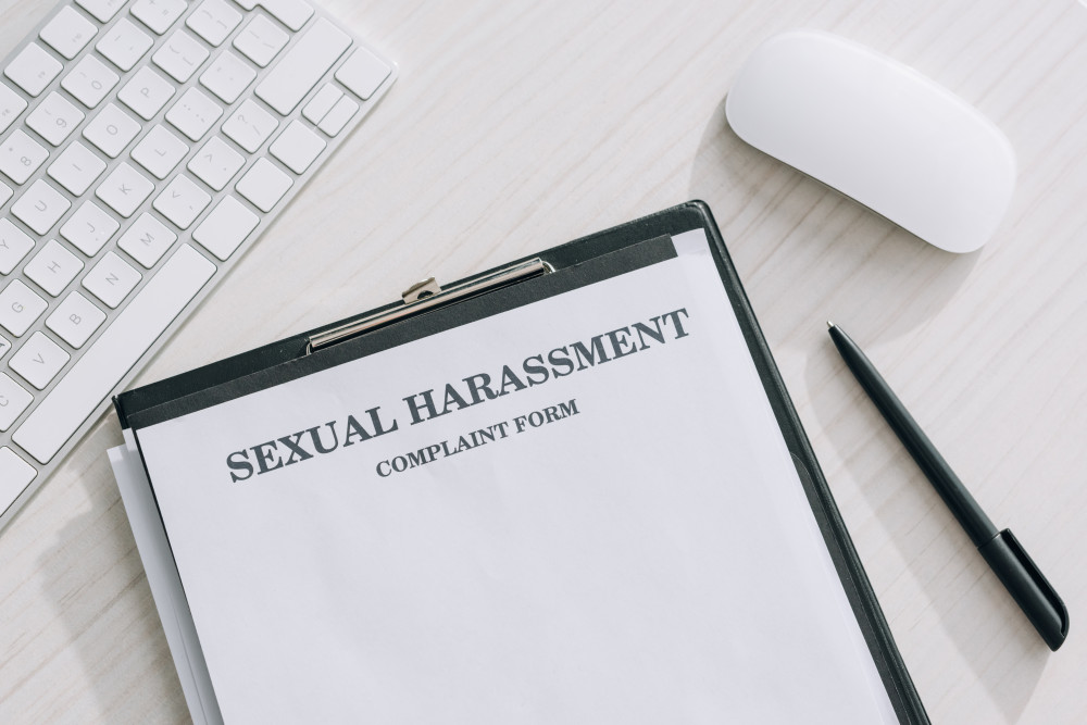 Porter plainte pour harcèlement moral ou sexuel : comprendre et agir efficacement