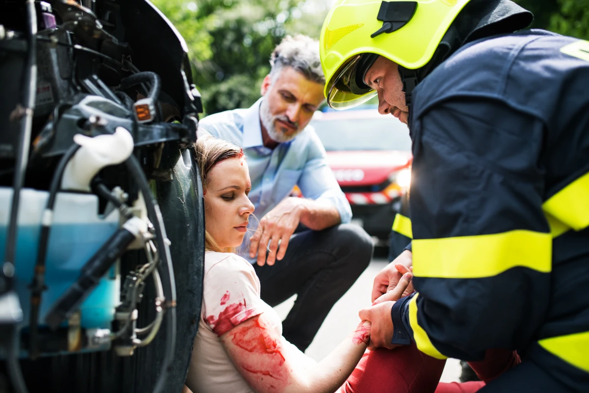 Comment se défendre efficacement en cas de sinistre automobile : guide complet par un avocat spécialisé