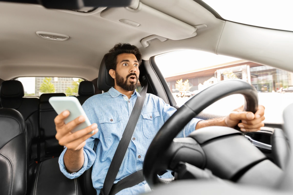 Téléphone au volant : Le régime des infractions se durcit pour votre sécurité