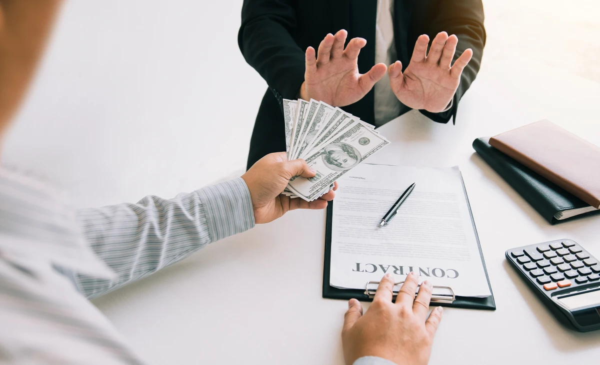 La corruption en droit pénal des affaires : Anatomie d'un délit aux multiples facettes