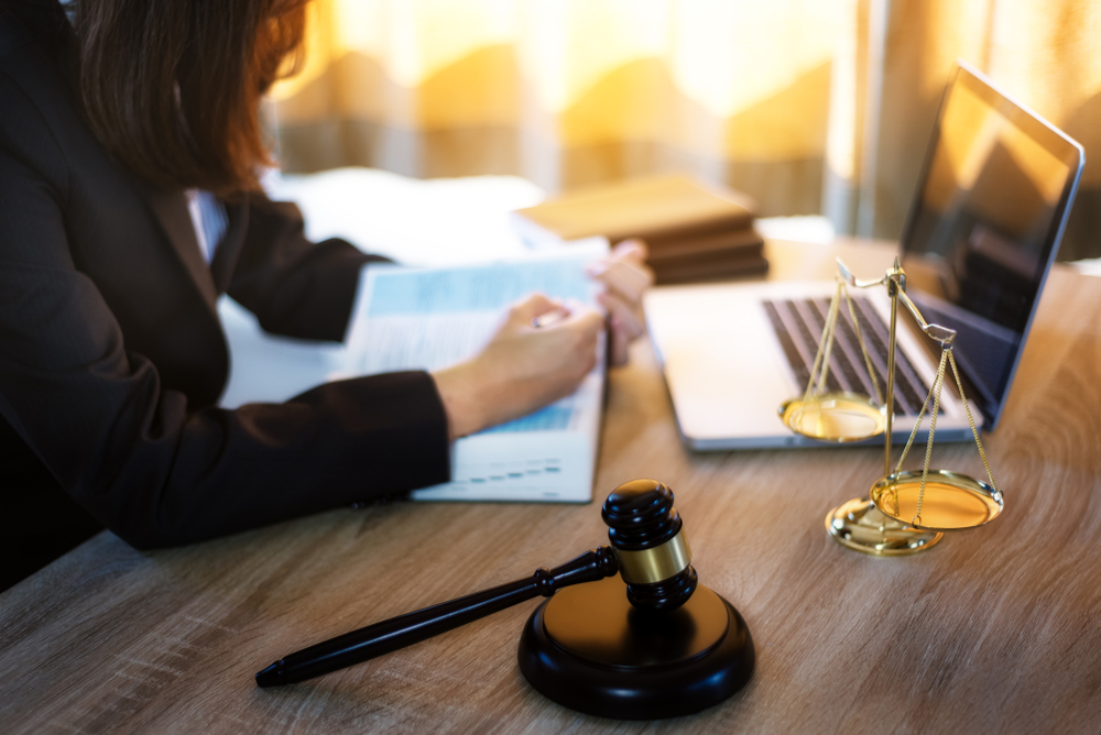 Comment gérer efficacement les litiges liés au bail commercial à Paris ?